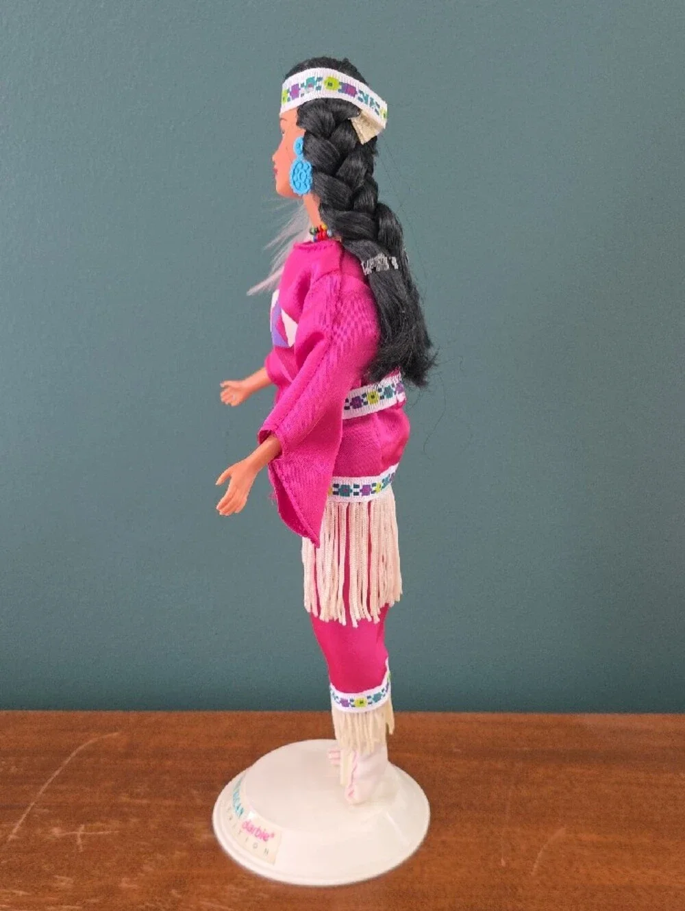 1994 Barbie Special Edition Dolls of the World Third Edition NATIVE AMERICAN